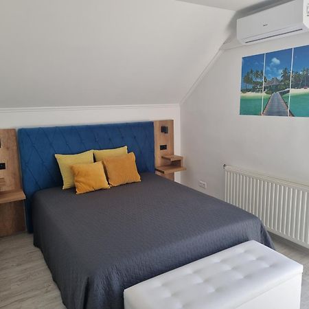 Lakeview Apartments Balatonfuered ภายนอก รูปภาพ