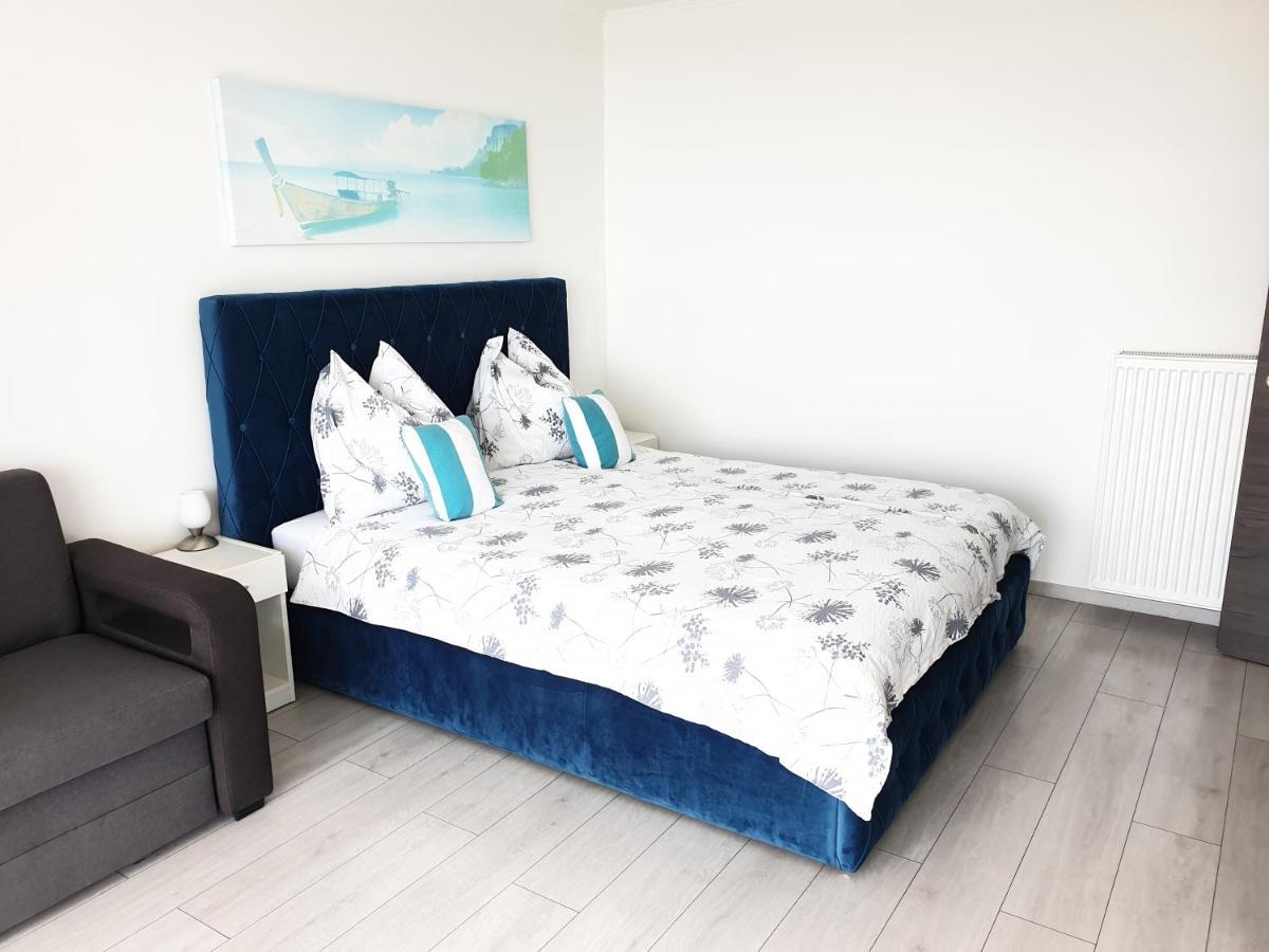 Lakeview Apartments Balatonfuered ภายนอก รูปภาพ