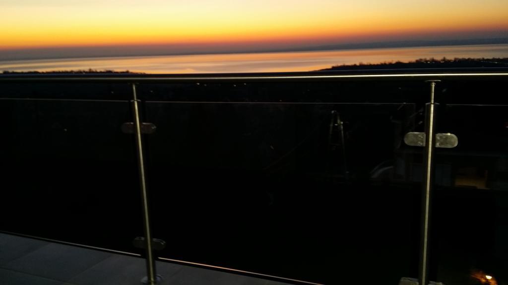 Lakeview Apartments Balatonfuered ภายนอก รูปภาพ